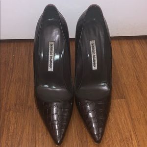 Manolo Blahnik Black Snakeskin Pumps